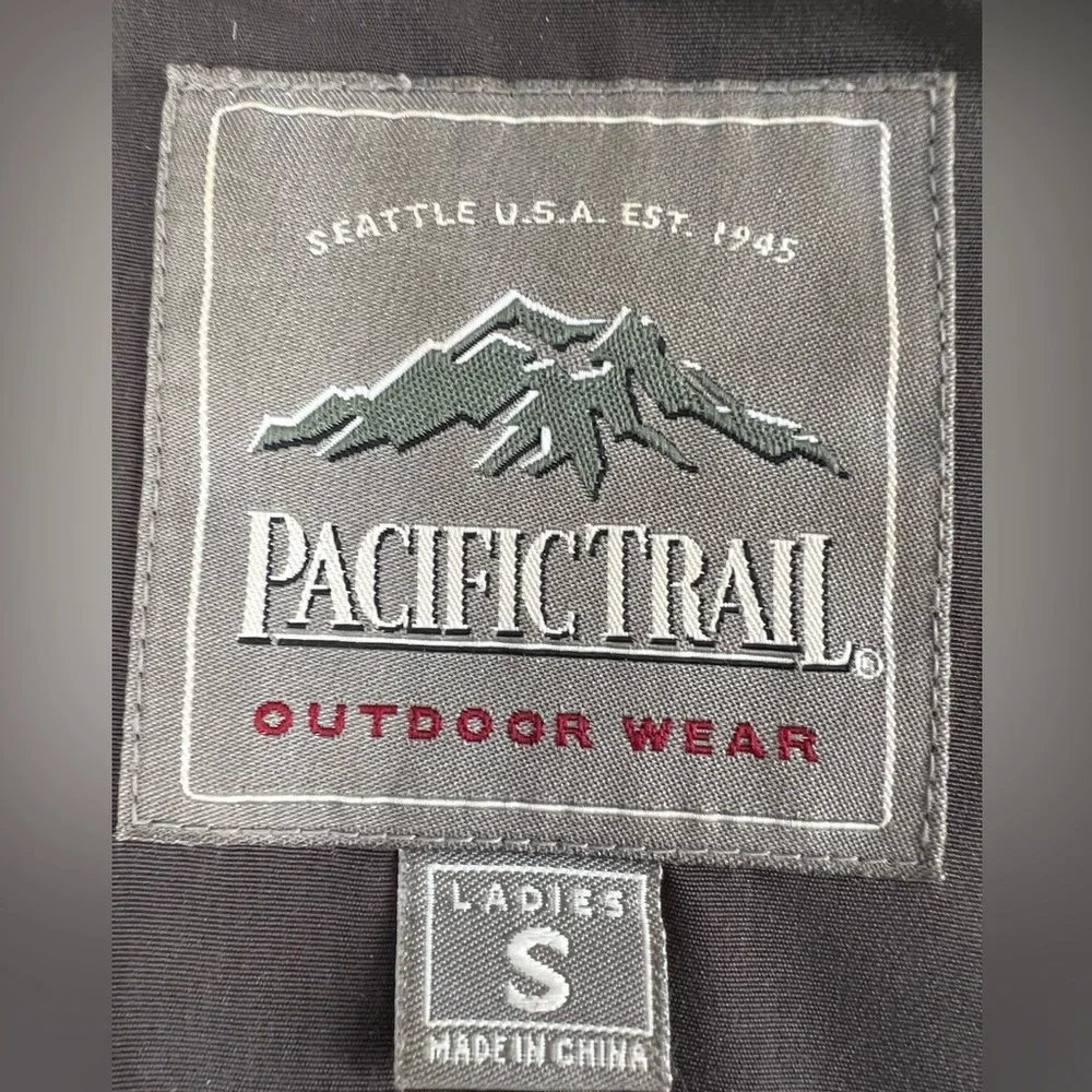 PACIFIC TRAIL HOODED CHOCOLATE BROWN JACKET, COZY WEATHER PROTECTION‎